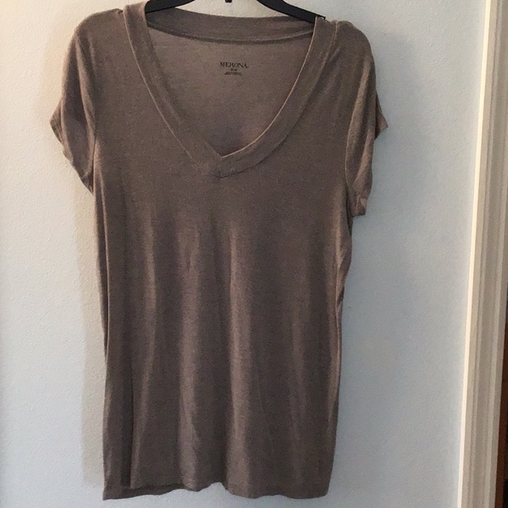 Merona cap sleeve v neck pullover